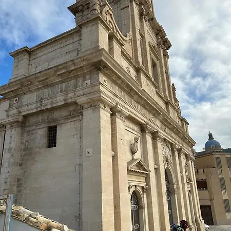 Cathedral's House Appartement Comiso